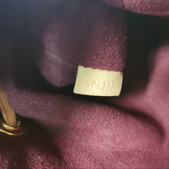 Louis Vuitton backpack - Picture 11 of 11